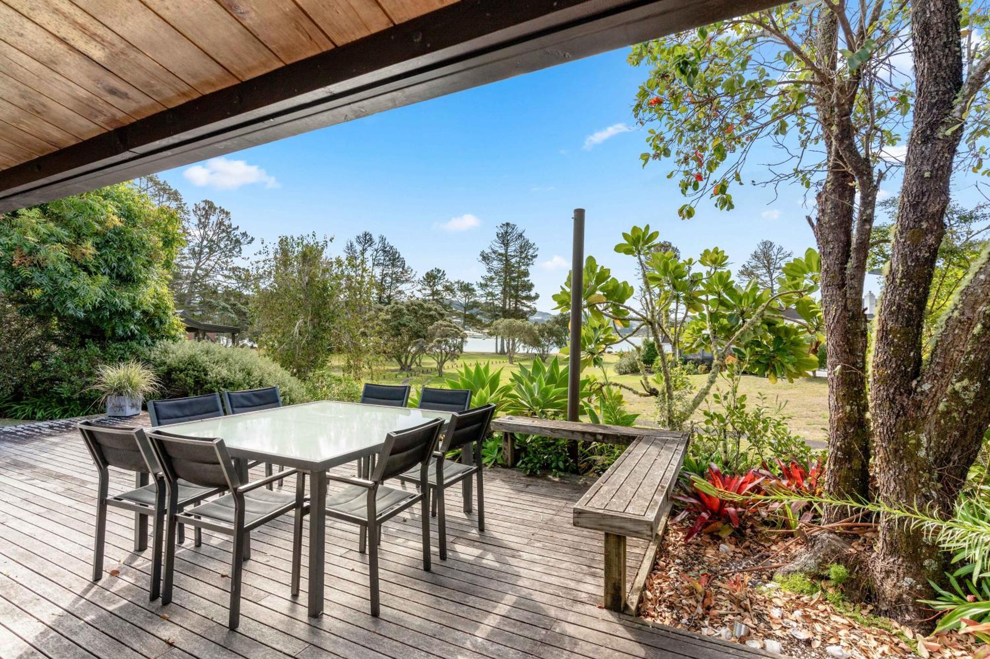 Pauanui Beach House Suntrap Exterior photo