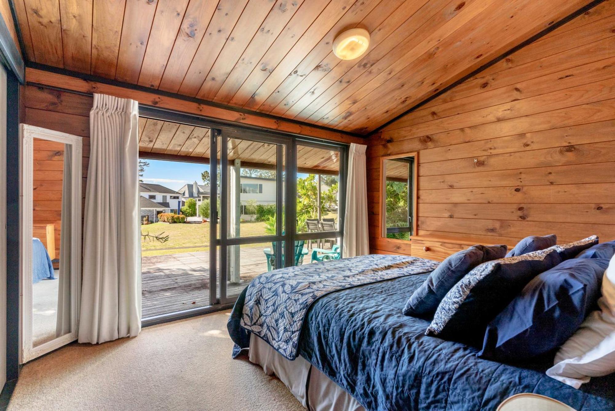 Pauanui Beach House Suntrap Exterior photo