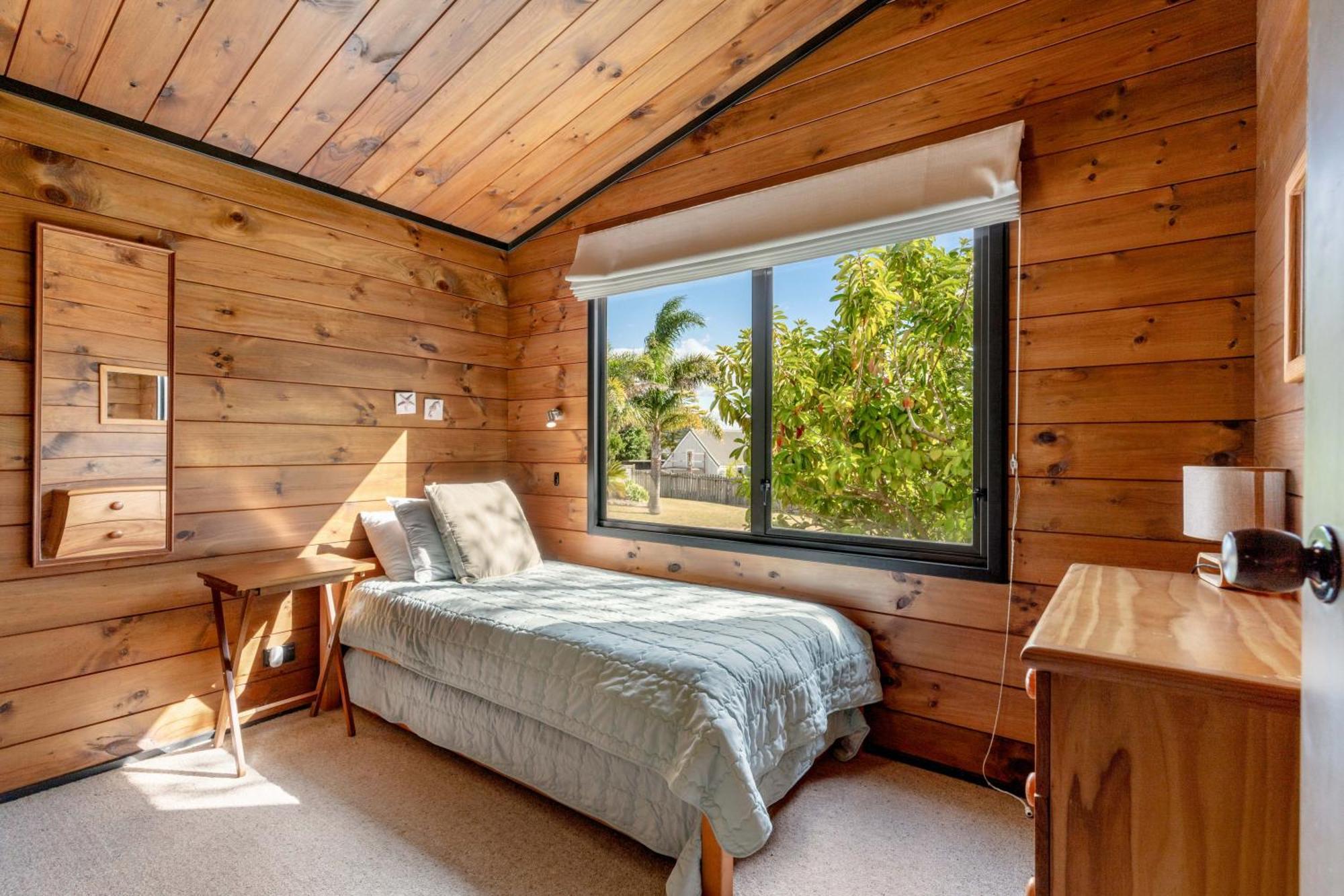 Pauanui Beach House Suntrap Exterior photo