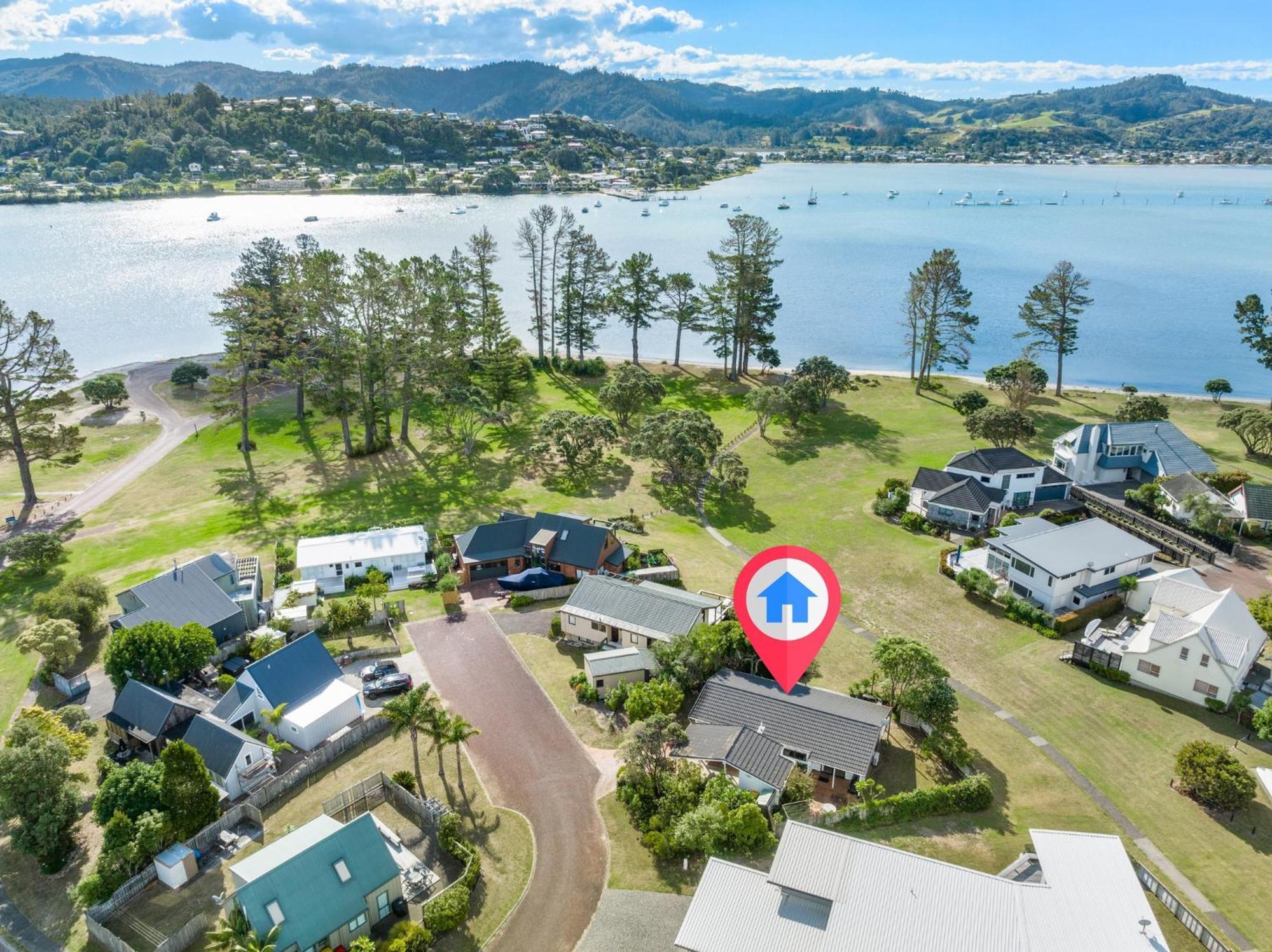 Pauanui Beach House Suntrap Exterior photo
