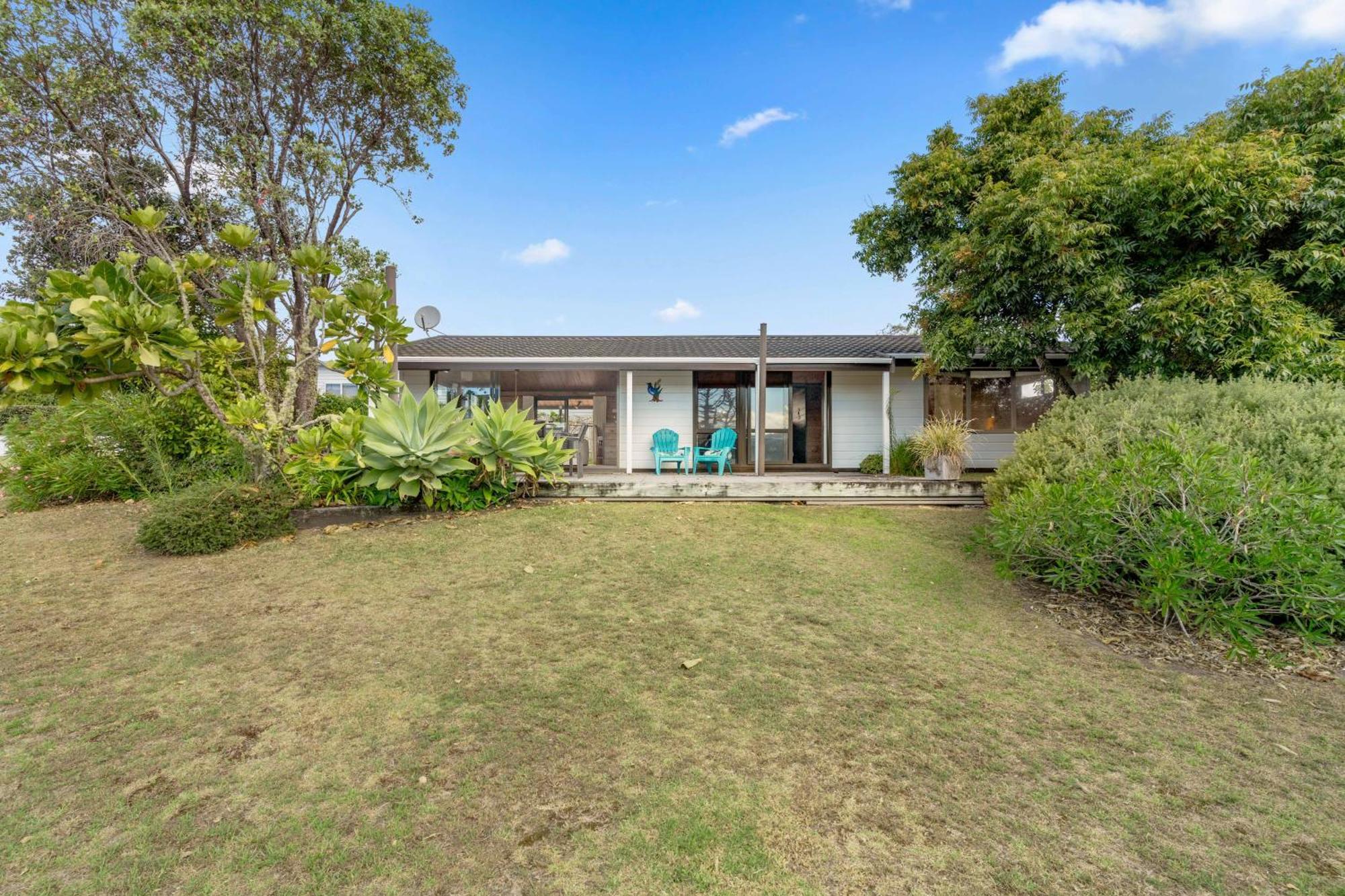 Pauanui Beach House Suntrap Exterior photo